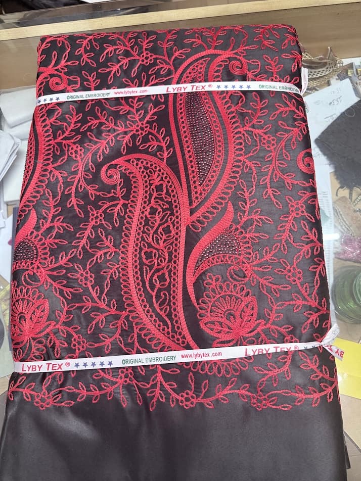 Brissi Embroidery with Stone 3